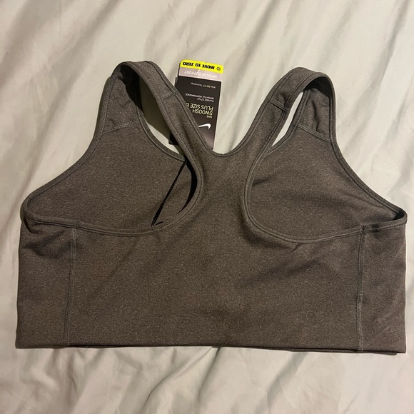 Nike Dri Fit Sports Bra - Picture 3 of 5